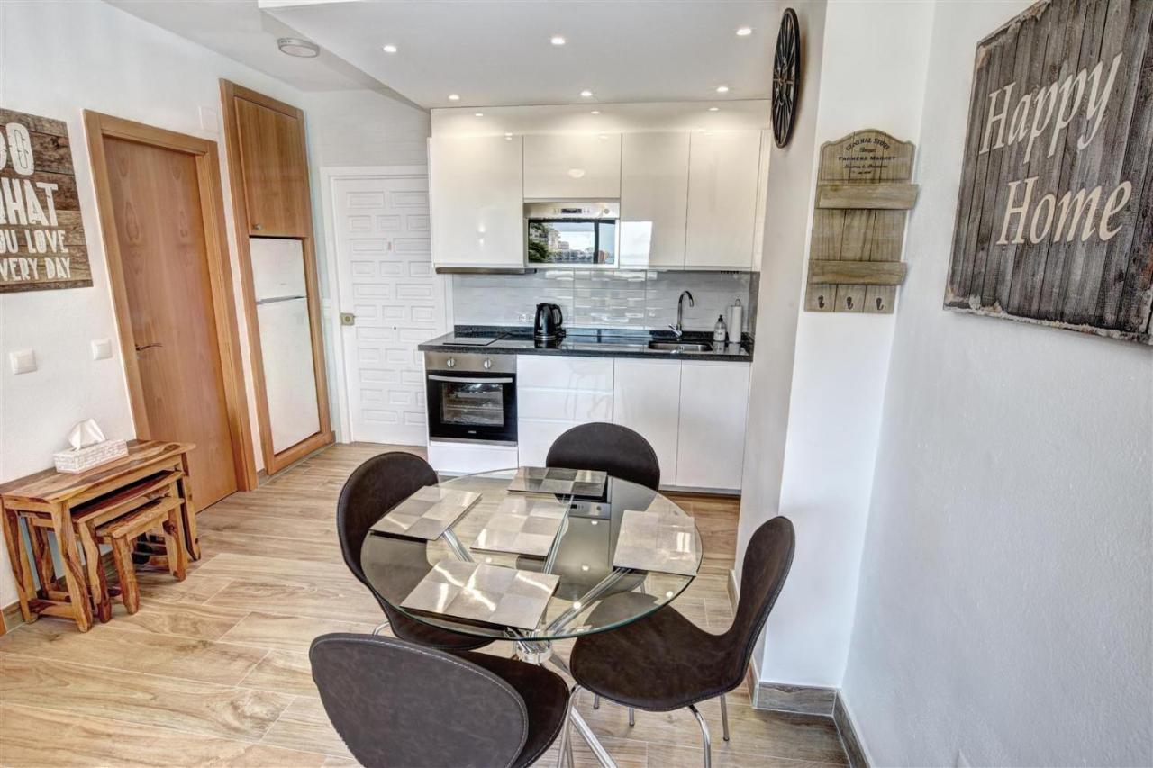 Benal Beach, Luxury Sea & Mountain View Beachside 1 Bedroom Apartment Benalmádena Exterior foto
